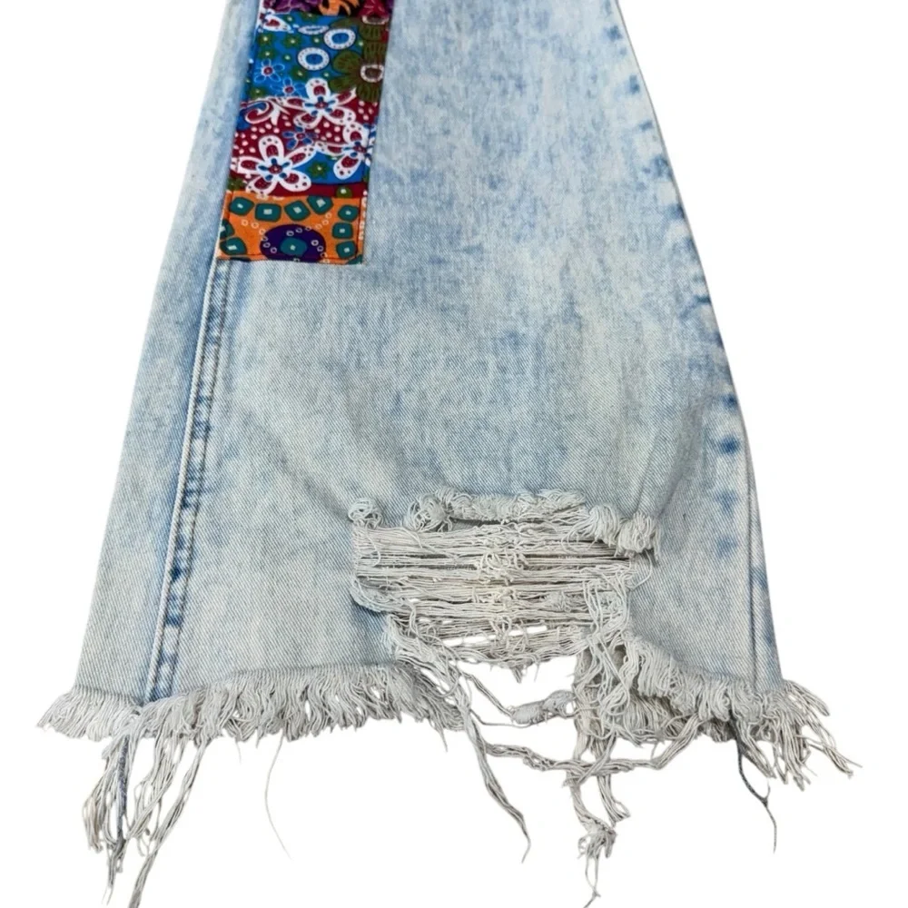 Almost Famous Vintage Flare Jeans Size 9 Blue Acid Wash Patch Distressed - Picture 7 of 16